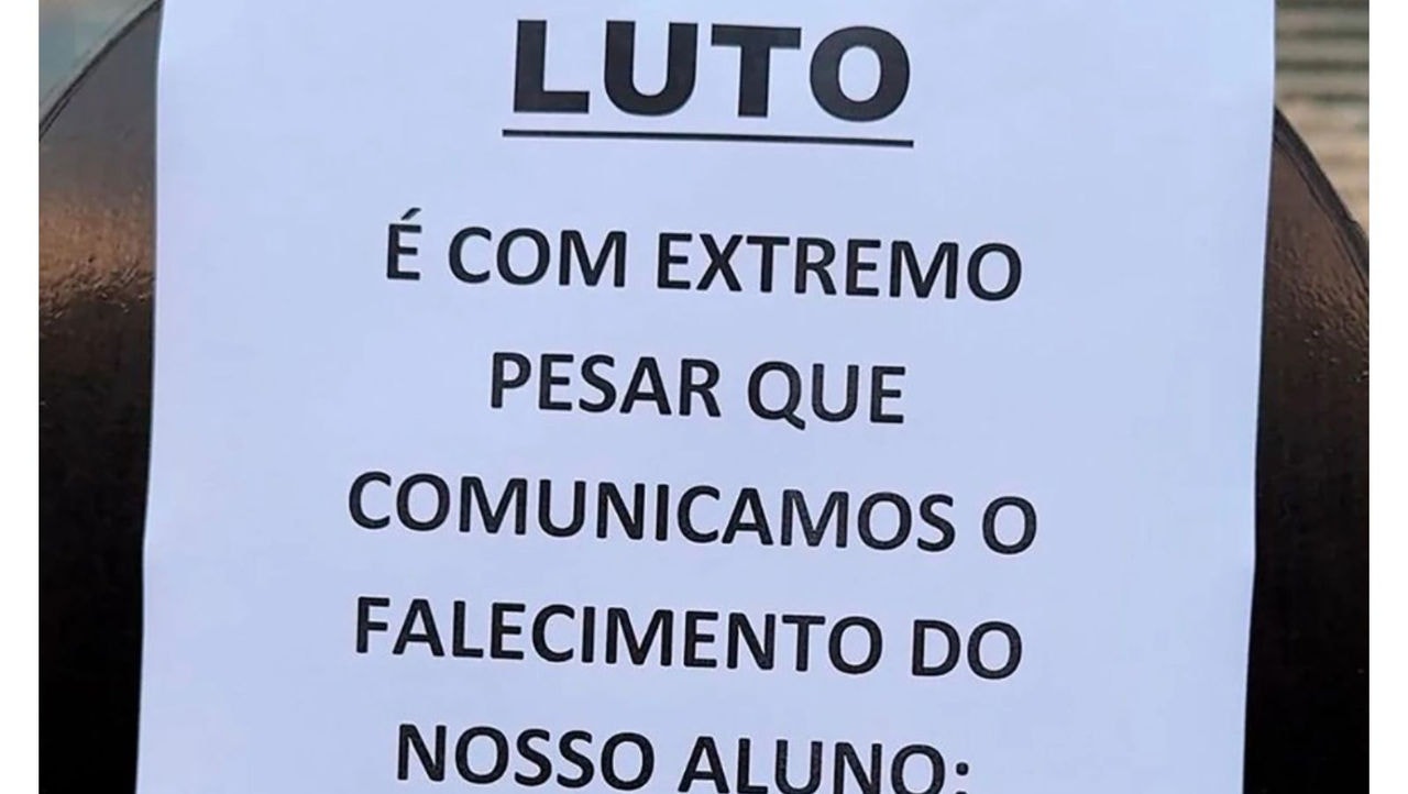 Academia onde fatalidade ocorreu, no bairro Ingá, ficará fechada por dois dias; aviso foi colocado na porta do estabelecimento