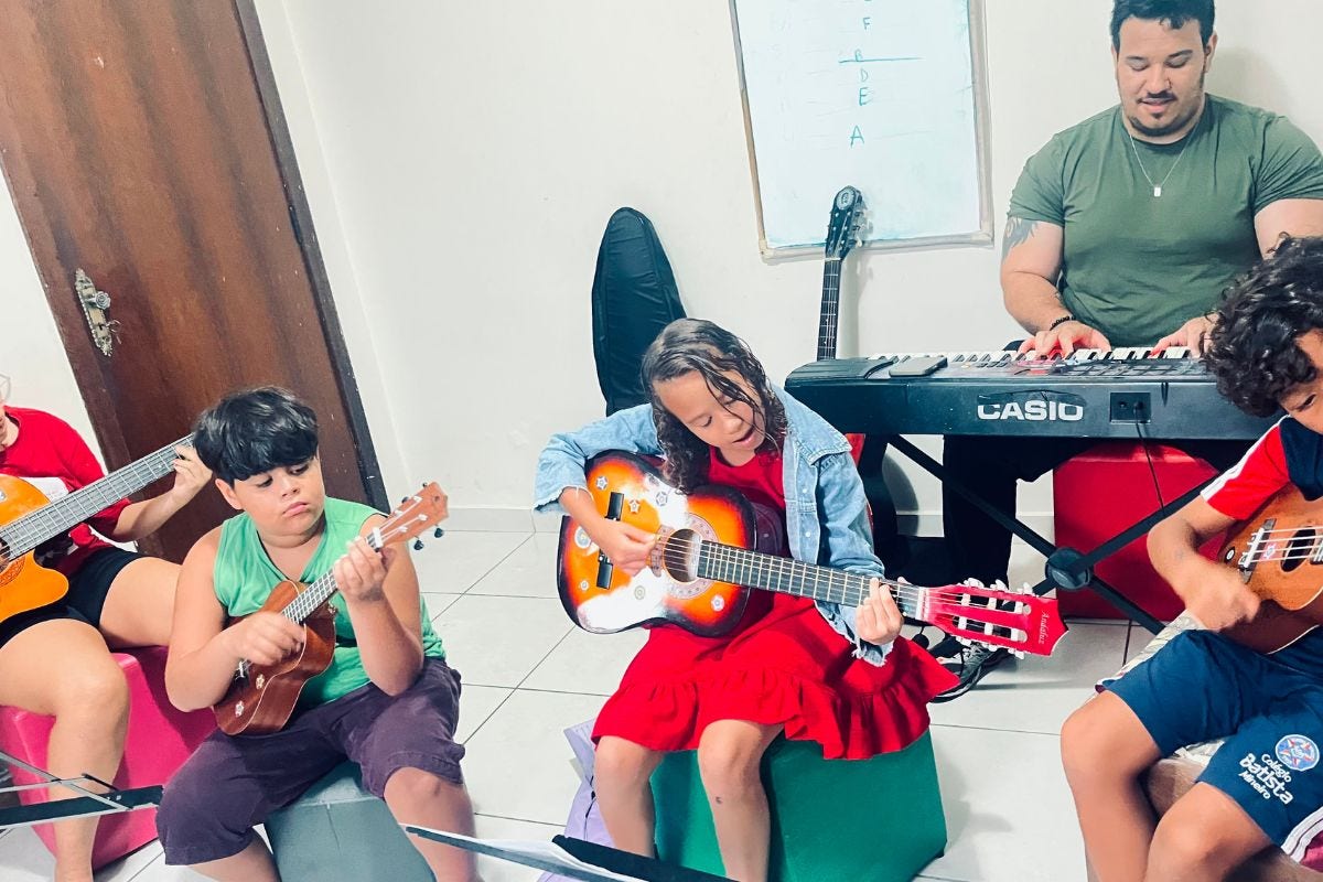 Escola Infância Musical desenvolve um trabalho voltado à formação artística e humana de seus alunos