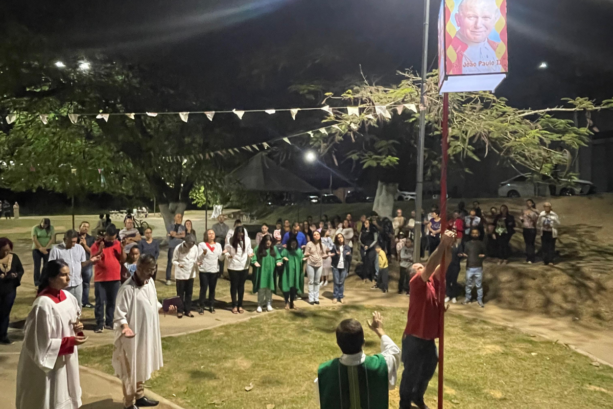 Celebração será na praça do Monte Verde, aberta ao público, com atrações para toda a família e muita fé