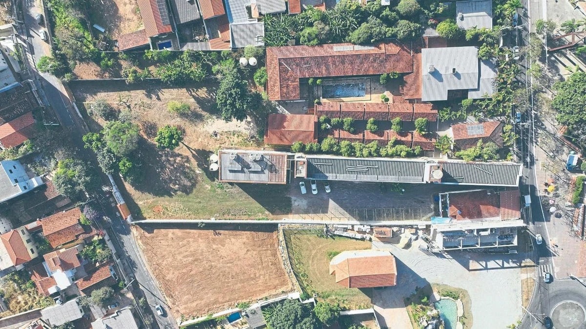 Legislativo betinense vai funcionar no prédio que abrigava o Hotel Pozzobon, no Centro