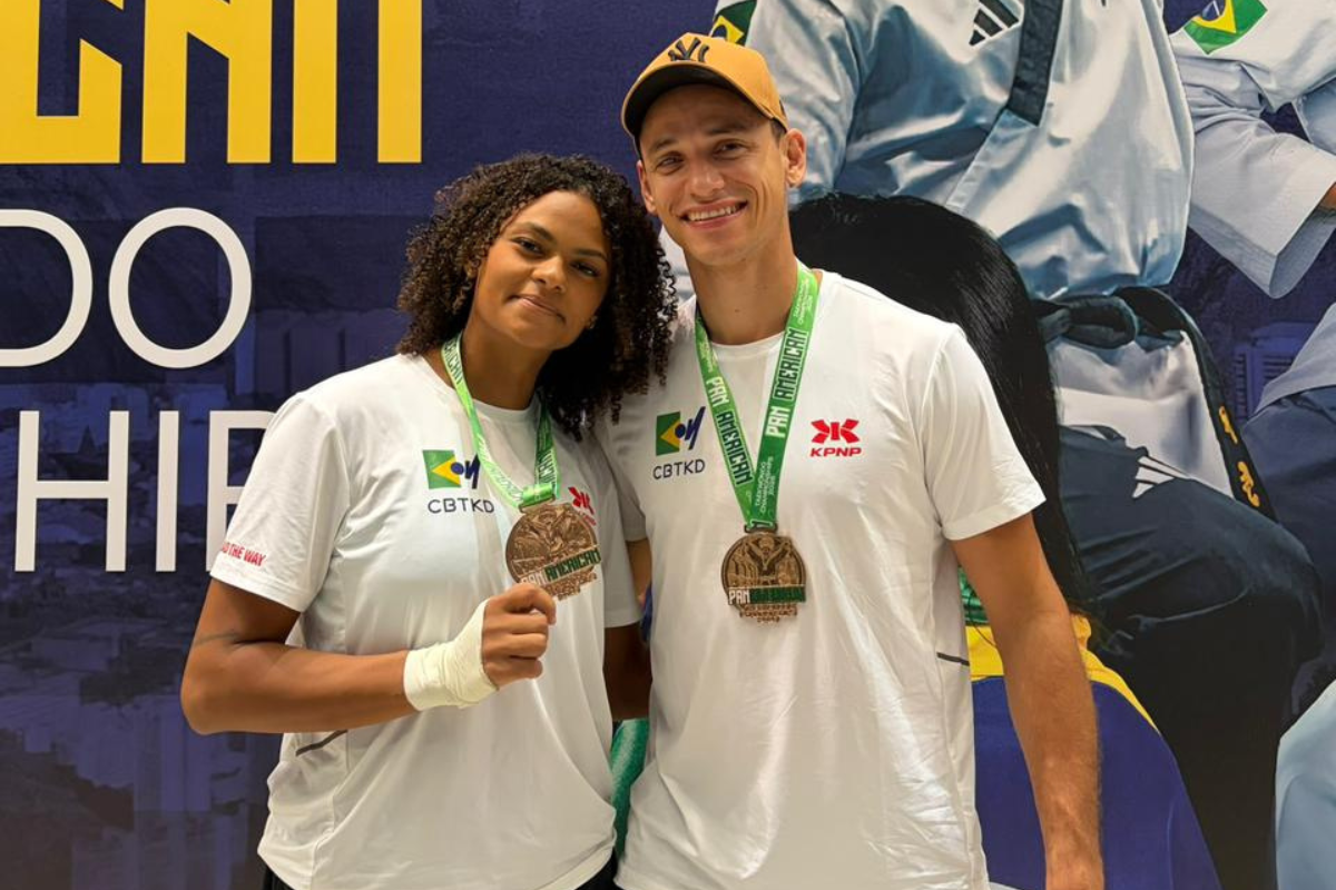 Ícaro iniciou sua carreira esportiva em Betim