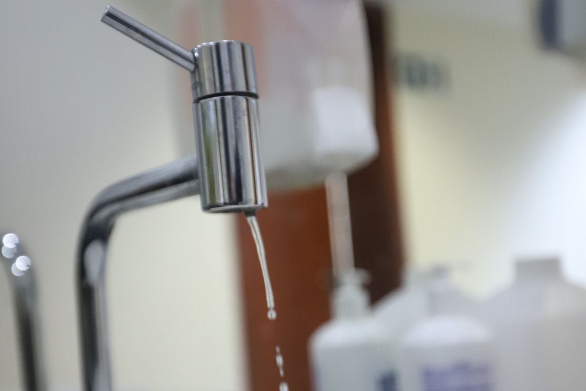 Copasa destaca que, nesses casos, os imóveis que possuem caixas d'água podem não sofrer impactos