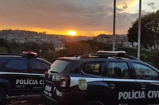 Investigações conduzidas pela Polícia Civil de Itaúna, com apoio da Polícia Federal em Divinópolis