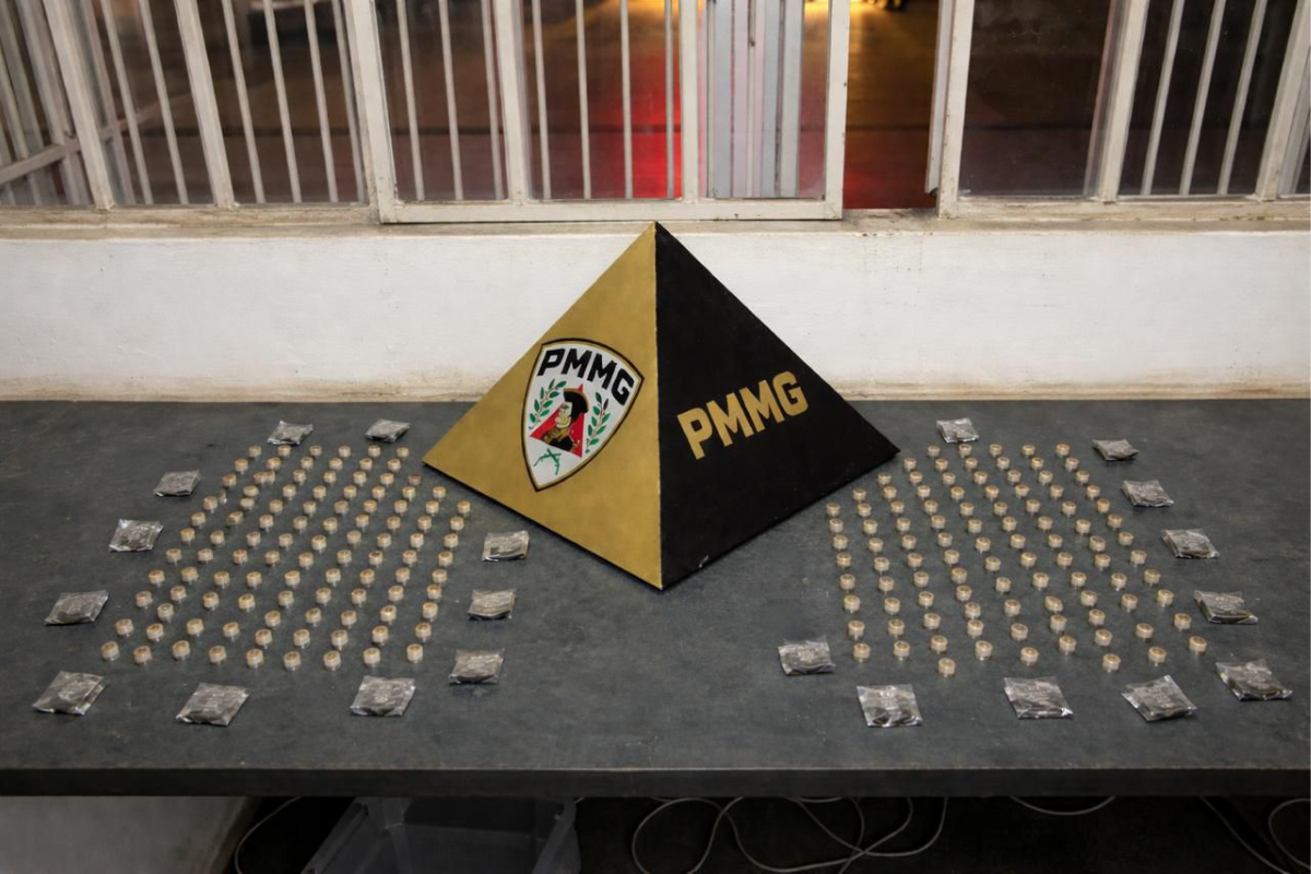 Material apreendido com o suspeito