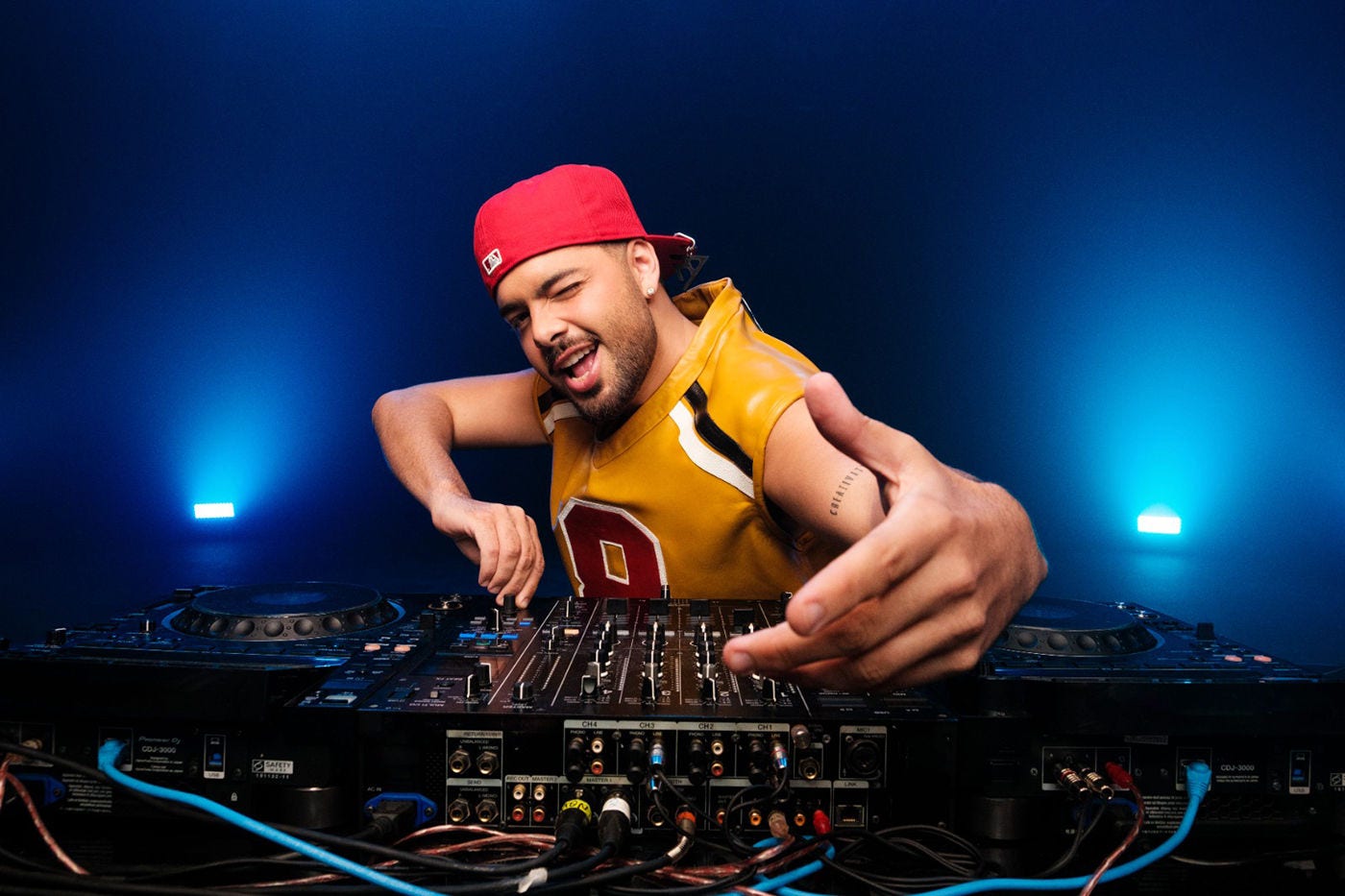 Bloco de Carnaval do DJ Pedro Sampaio agita a capital neste sábado 