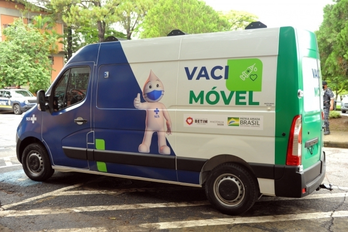 Vacimóvel vai percorrer diferentes pontos da cidade para atualizar a situação vacinal da população