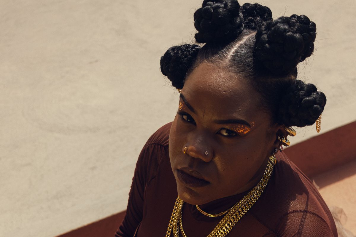 Com dez faixas, o álbum de Talita já está disponível nas plataformas digitais desde novembro de 2025