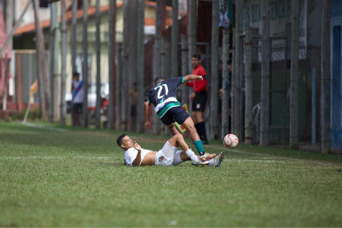 Líder do Grupo C, Renascença superou Dom Bosco por 2 a 1