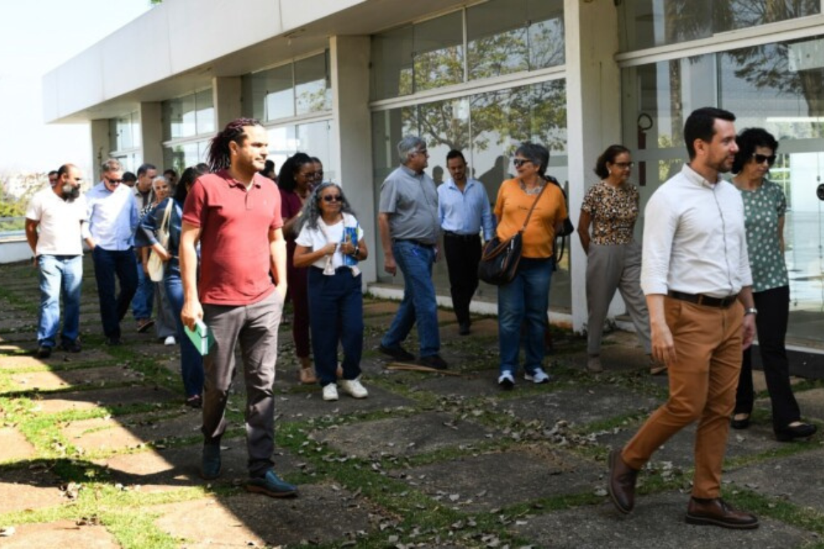 Participaram da visita pró-reitores, professores e servidores da universidade, além de arquitetos da Secretaria de Desenvolvimento Urbano de Betim