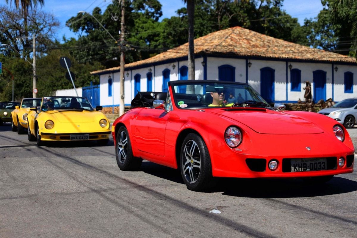 Arena Cultural vai receber o 14º Encontro de Carros Antigos, além de uma feira de artesanato e show musical 