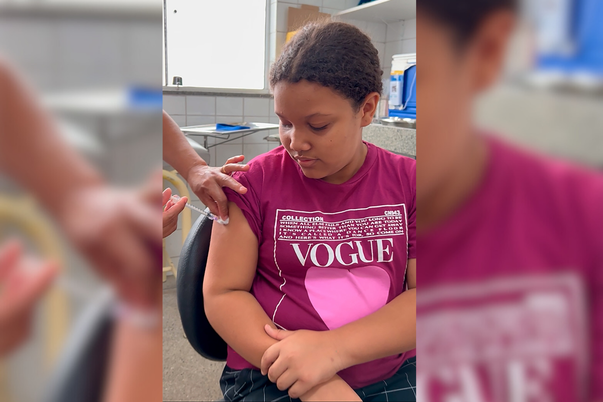 Faixa dos 10 aos 14 anos concentra maior número de hospitalizações por dengue, depois da dos idosos, ainda sem vacina