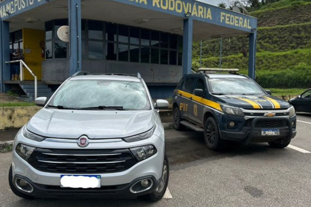 Veículo foi apreendido