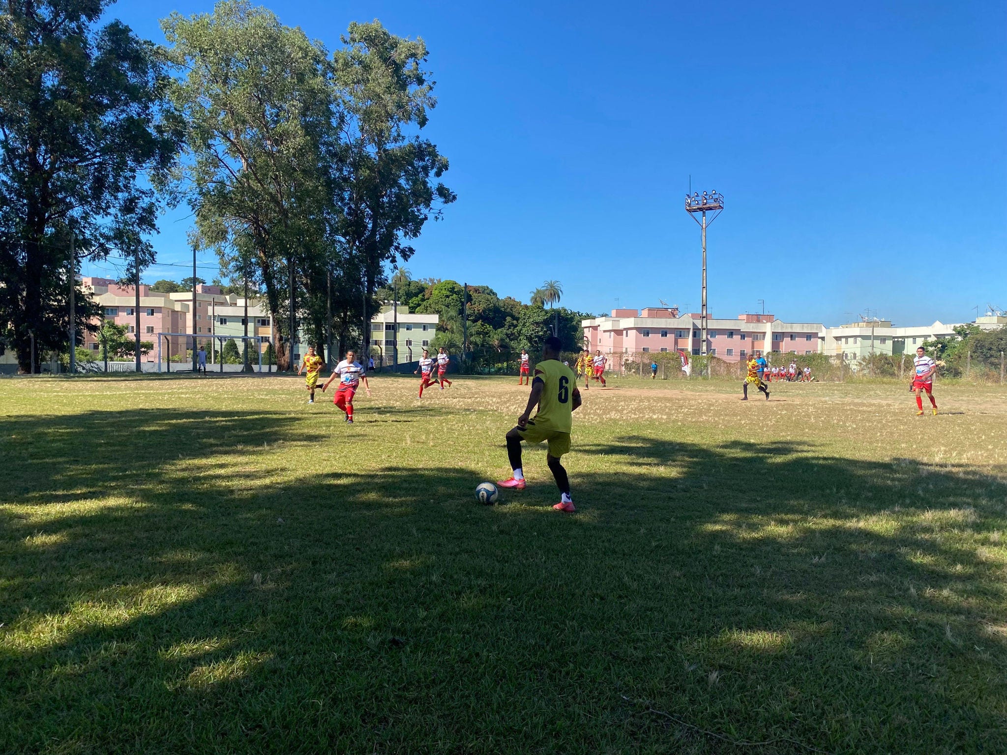 Paranaense venceu na abertura e lidera o grupo na competição