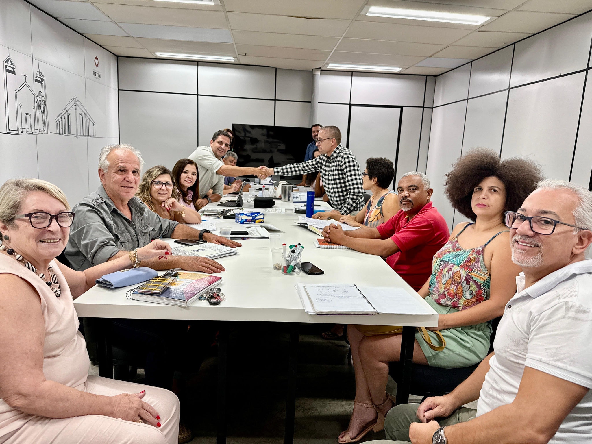 Chamamento atende a uma das reivindicações da mesa de negociações do Sind-UTE