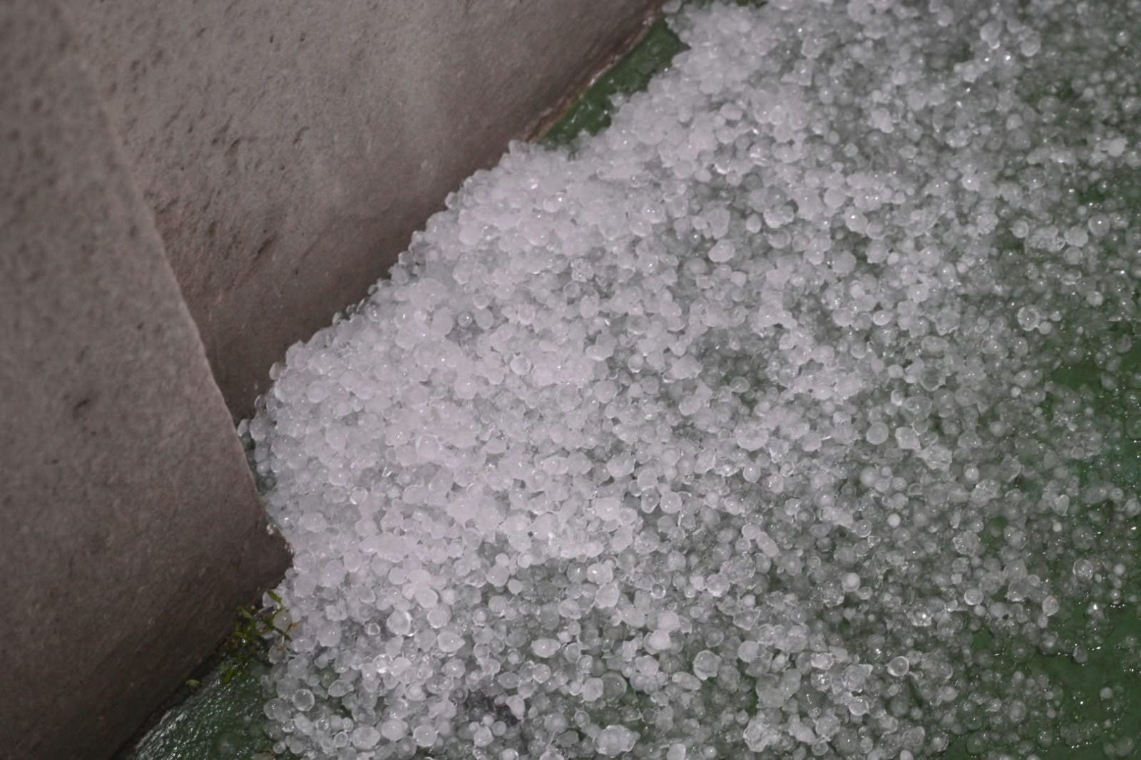 Chuva de granizo atinge Grande BH neste domingo (13/9)