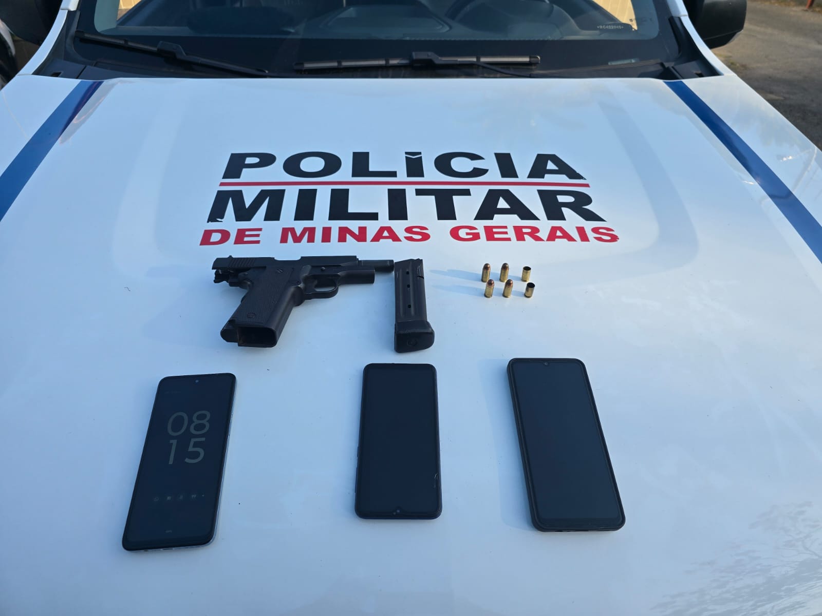 A arma pertencia a um policial militar do estado do Espírito Santo e havia sido furtada anteriormente