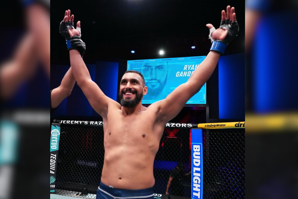 Assinatura de contrato com o UFC por atleta betinense