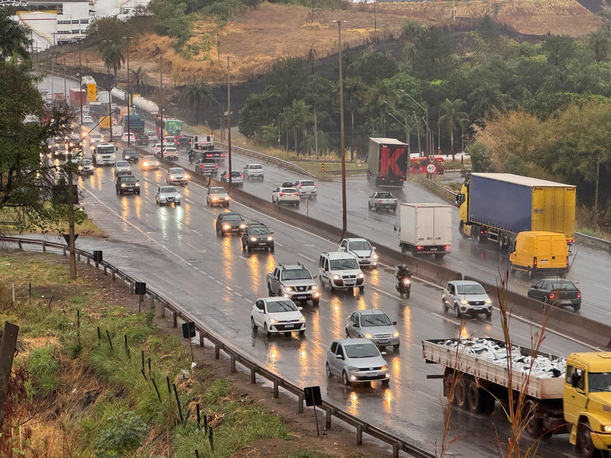BR-381 entre as cidades de Contagem e de Betim tem trecho crítico