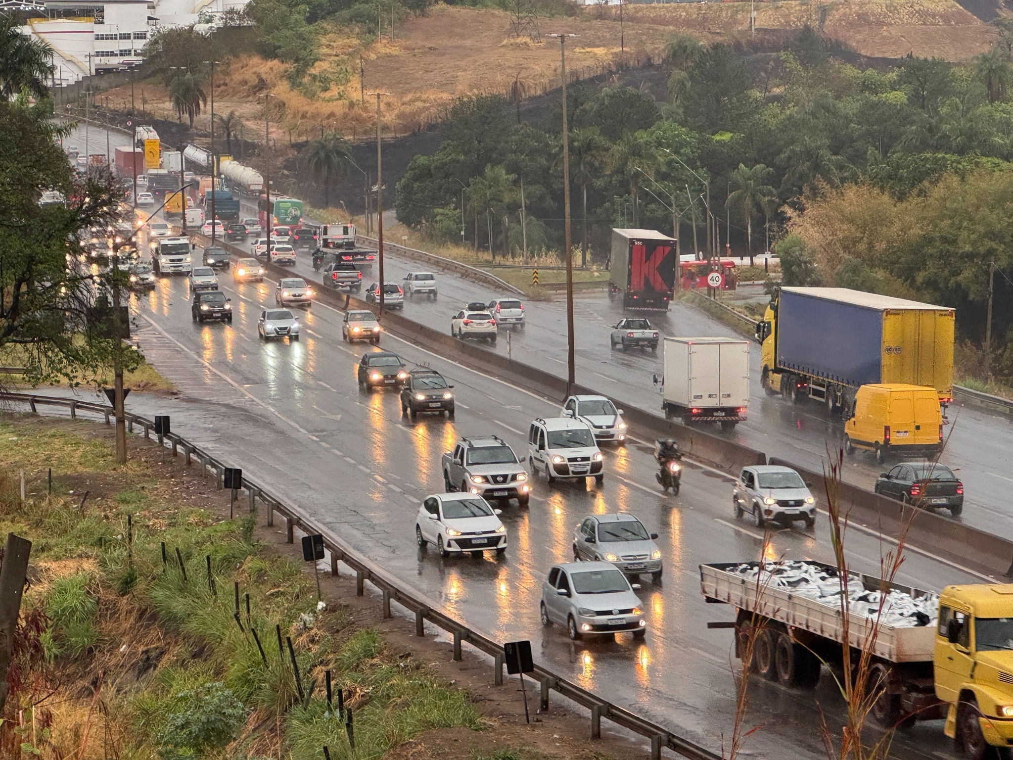 BR-381 entre as cidades de Contagem e de Betim tem trecho crítico