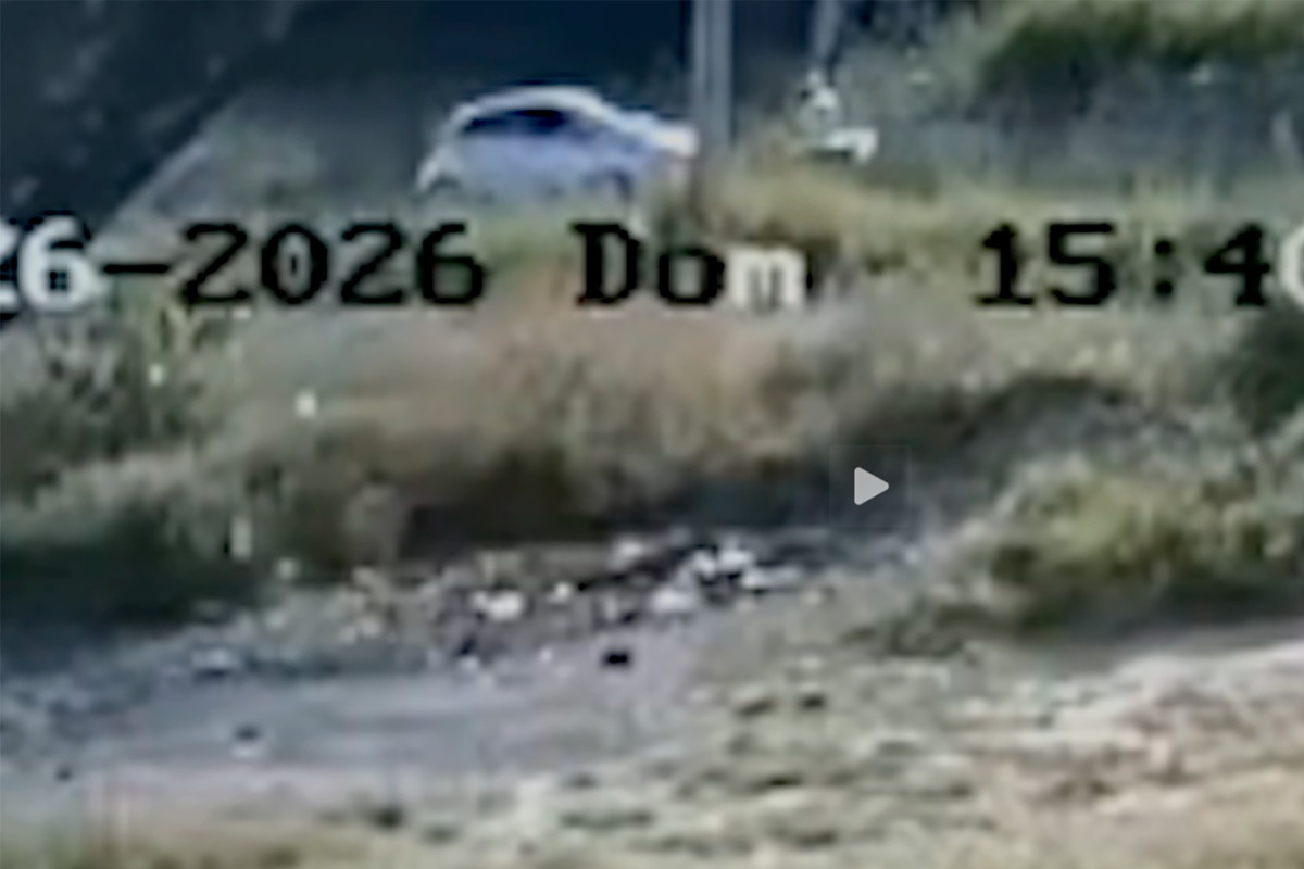 Vítima conduzia uma motocicleta quando colidiu com um carro na via