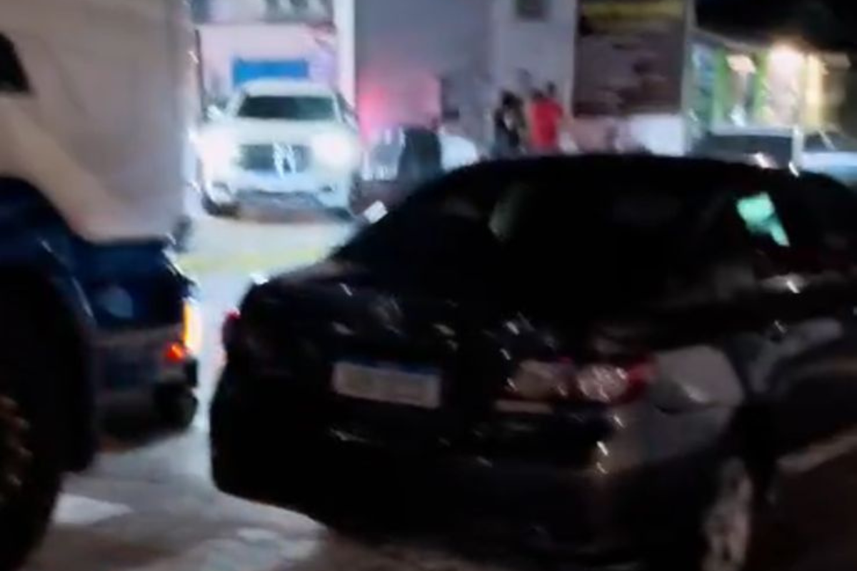 Nossa equipe ainda fez contato por telefone com o dono do Corolla, envolvido na ocorrência, o proprietário do carro disse que não tem interesse em comentar o caso
