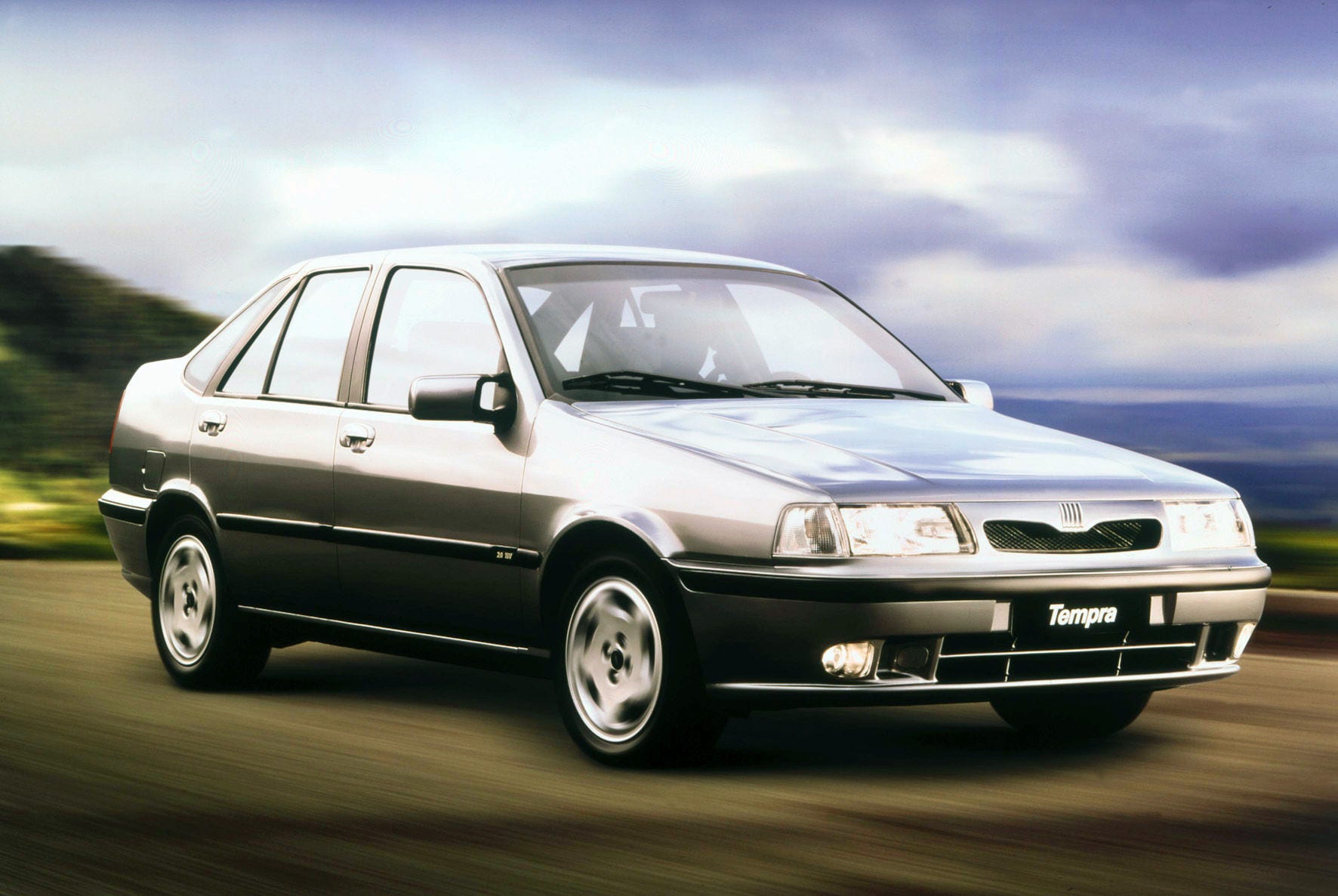  Fiat Tempra marcou a fase mais sofisticada da marca nos anos 1990 e abriu a era do motor 16V nacional em 1993