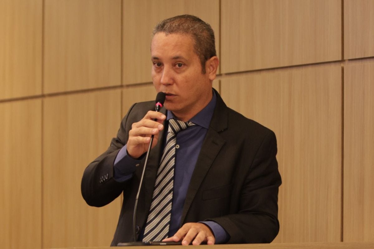 Tiago Santana (PCdoB) é vereador pelo quarto mandato consecutivo