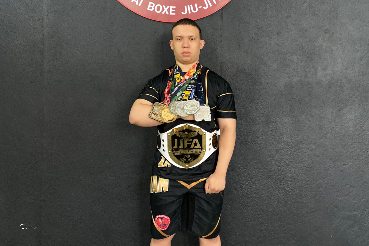 Atleta faz parte do Team Iron Man/Tayson Team