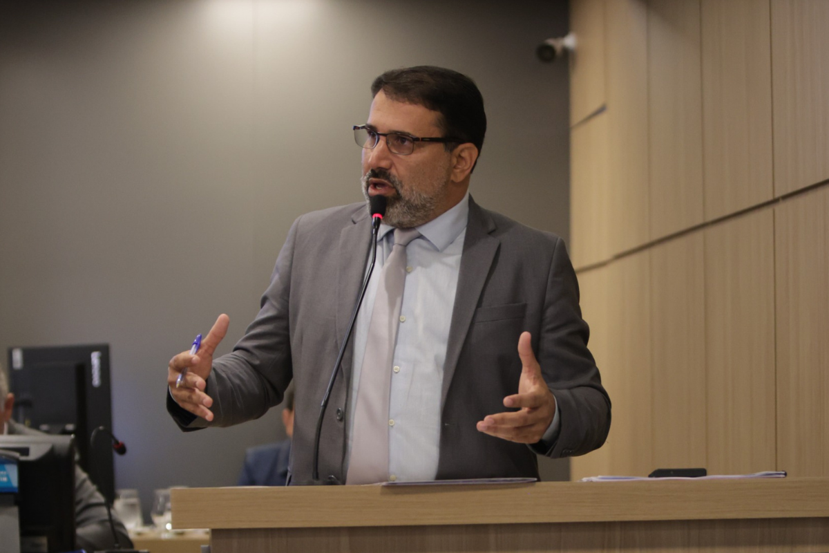 Léo deve assumir um papel estratégico de coordenação regional da campanha de Medioli