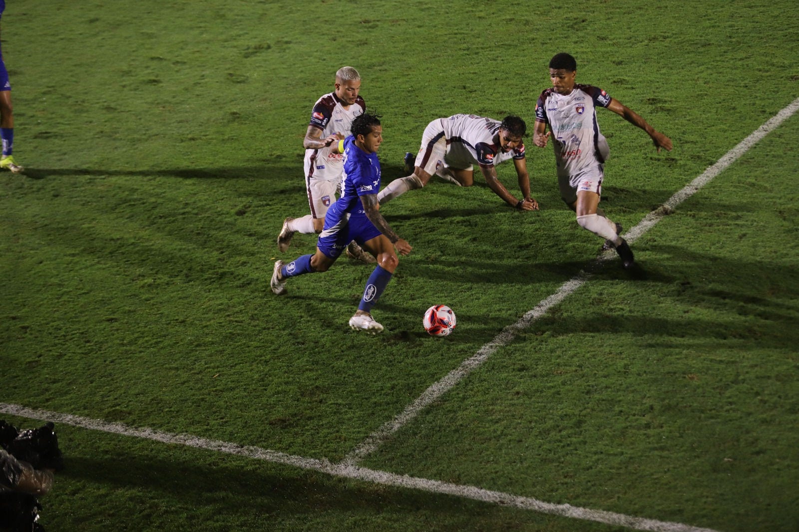 Gol foi marcado aos 54 minutos do segundo tempo