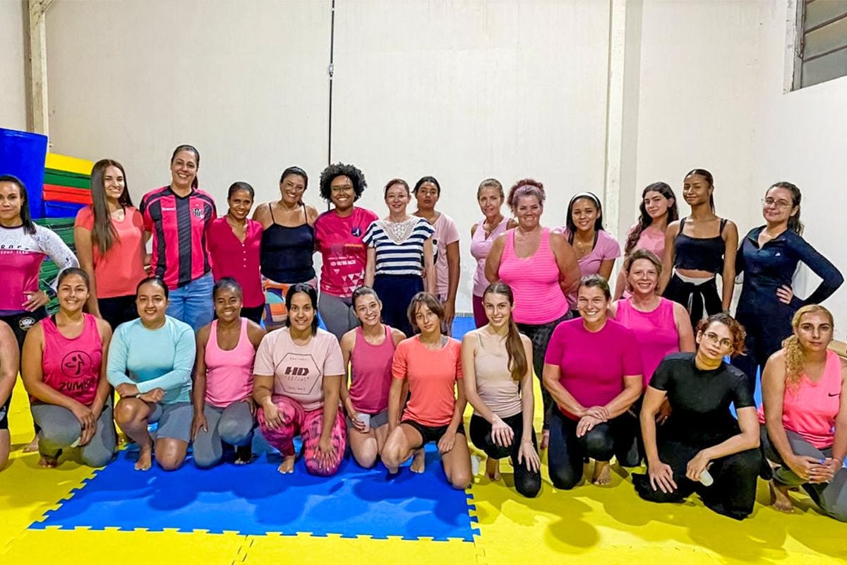 Aulas acontecem às sextas-feiras, às 18h30 e 19h30, no Galpão da Ginástica Artística, no bairro Angola