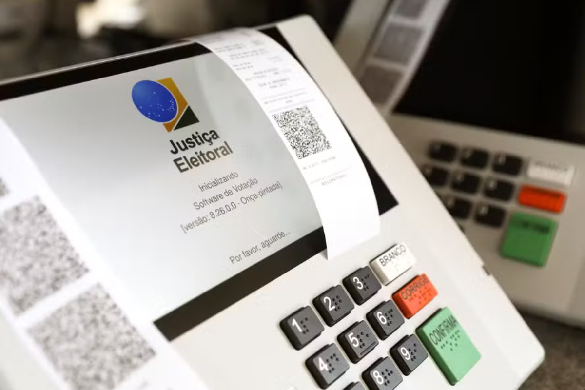 A falta de registro biométrico também não impede o exercício do voto