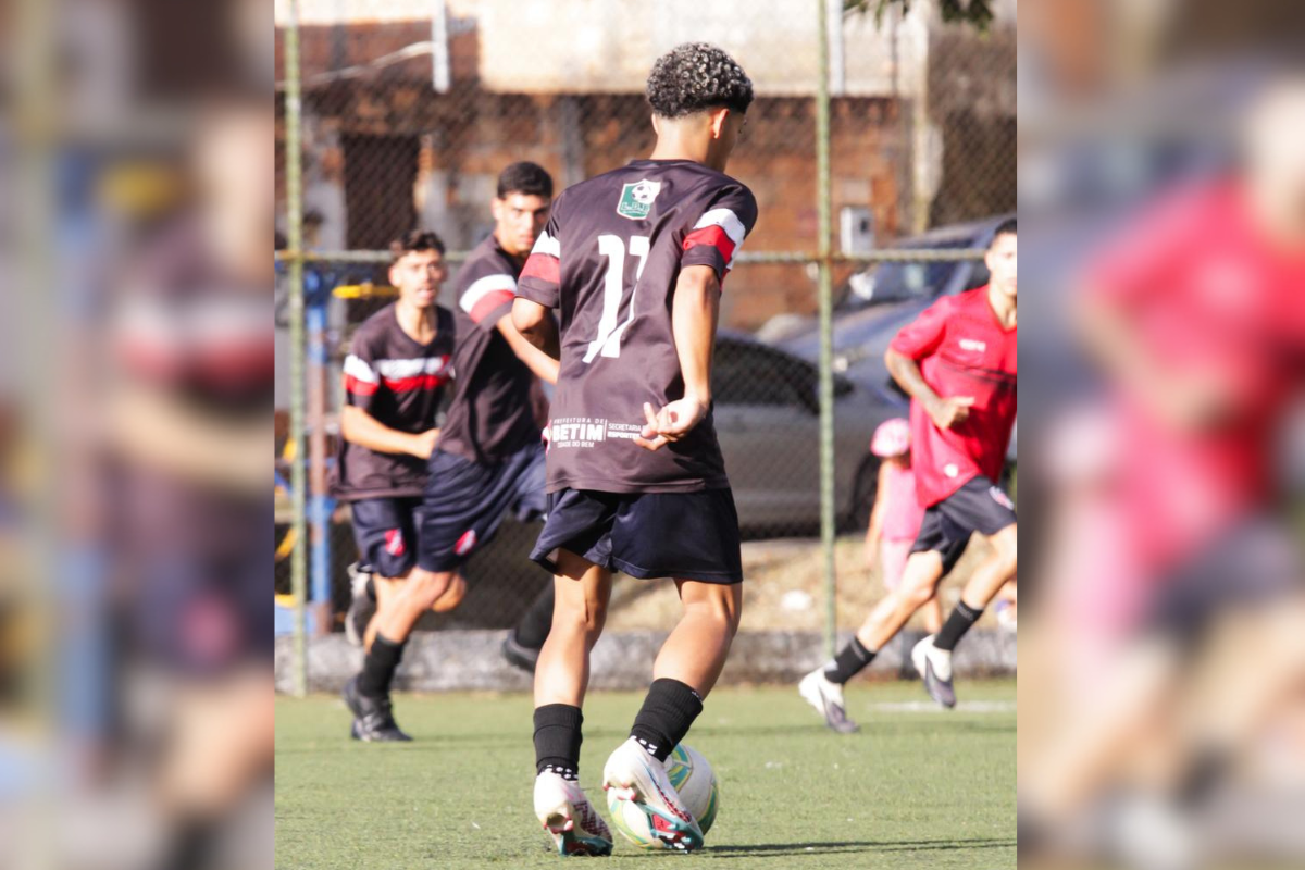 Beija Flor eliminou a equipe do Leopoldinense