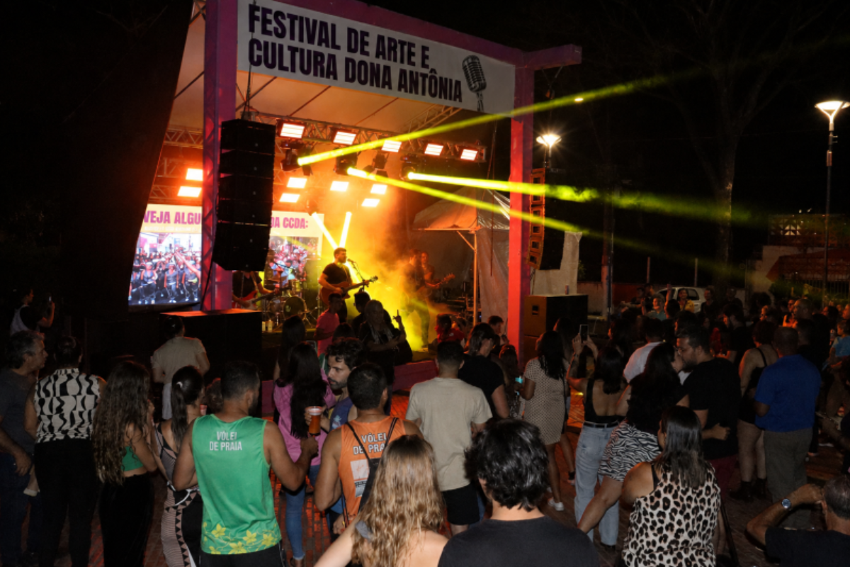 Evento é promovido pela Casa Cultural Dona Antônia com o apoio da prefeitura