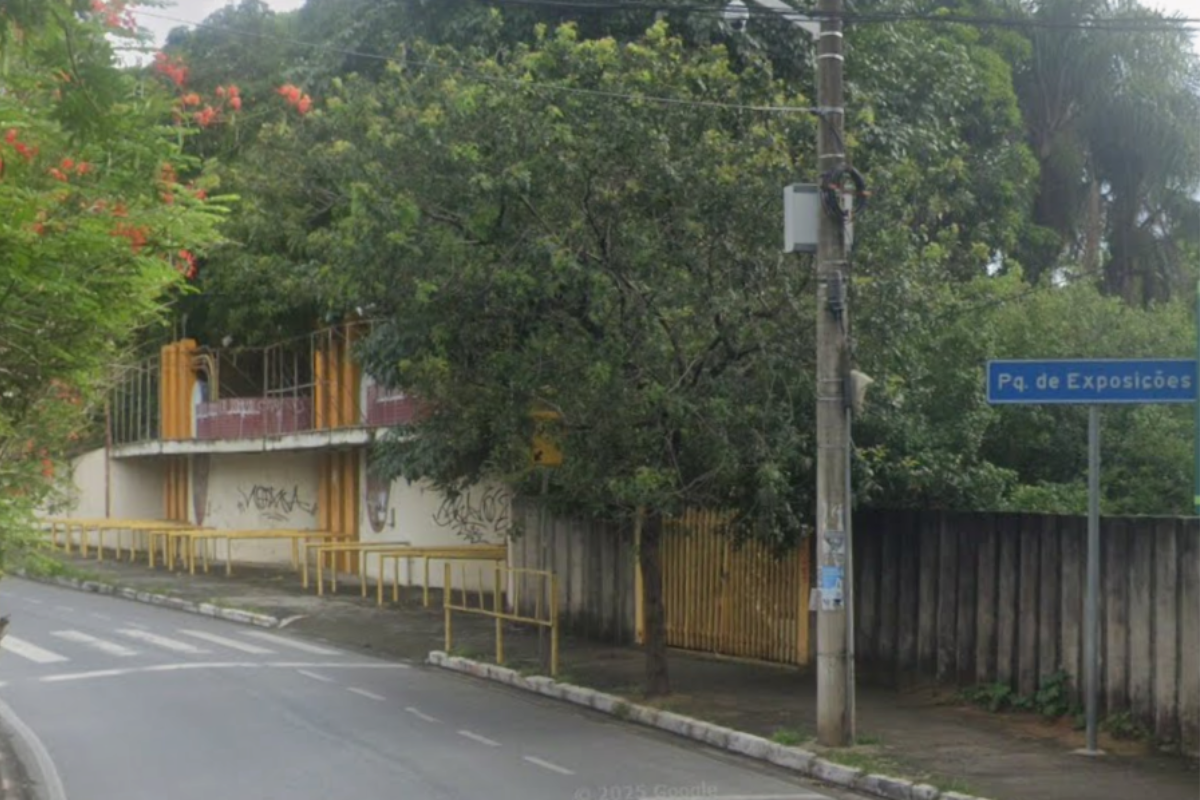 Antigo parque de exposições da cidade fica no bairro Angola, na região Central