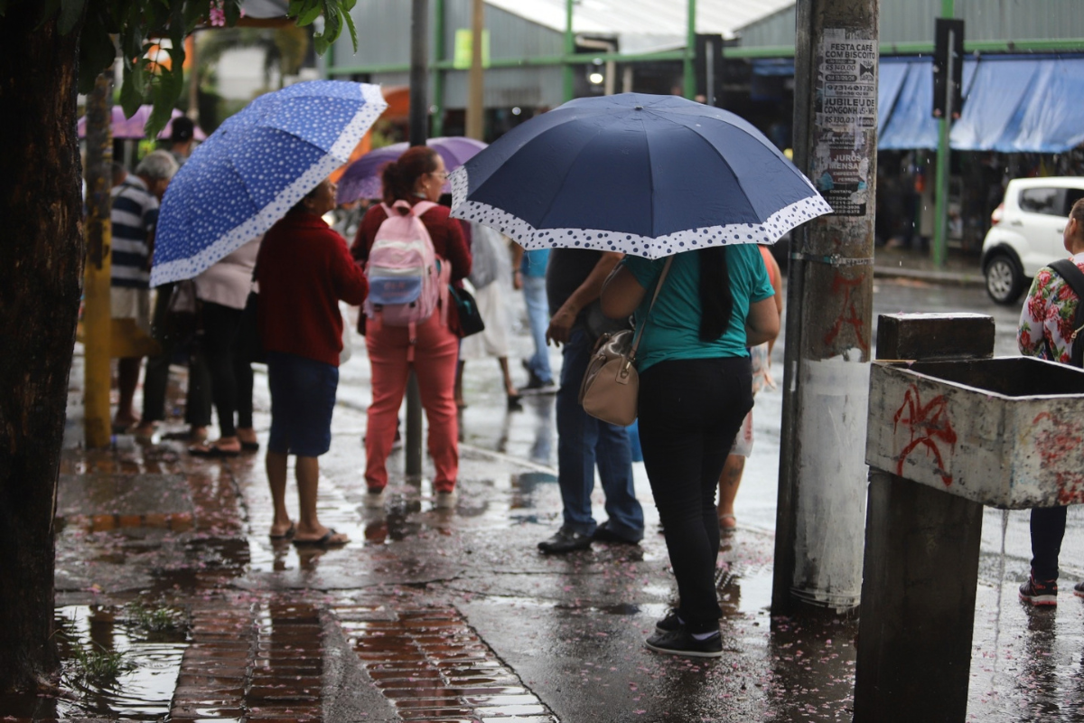 Previsão para esta terça-feira (6/10) é de temperatura mínima de 18°C e máxima de 32°C