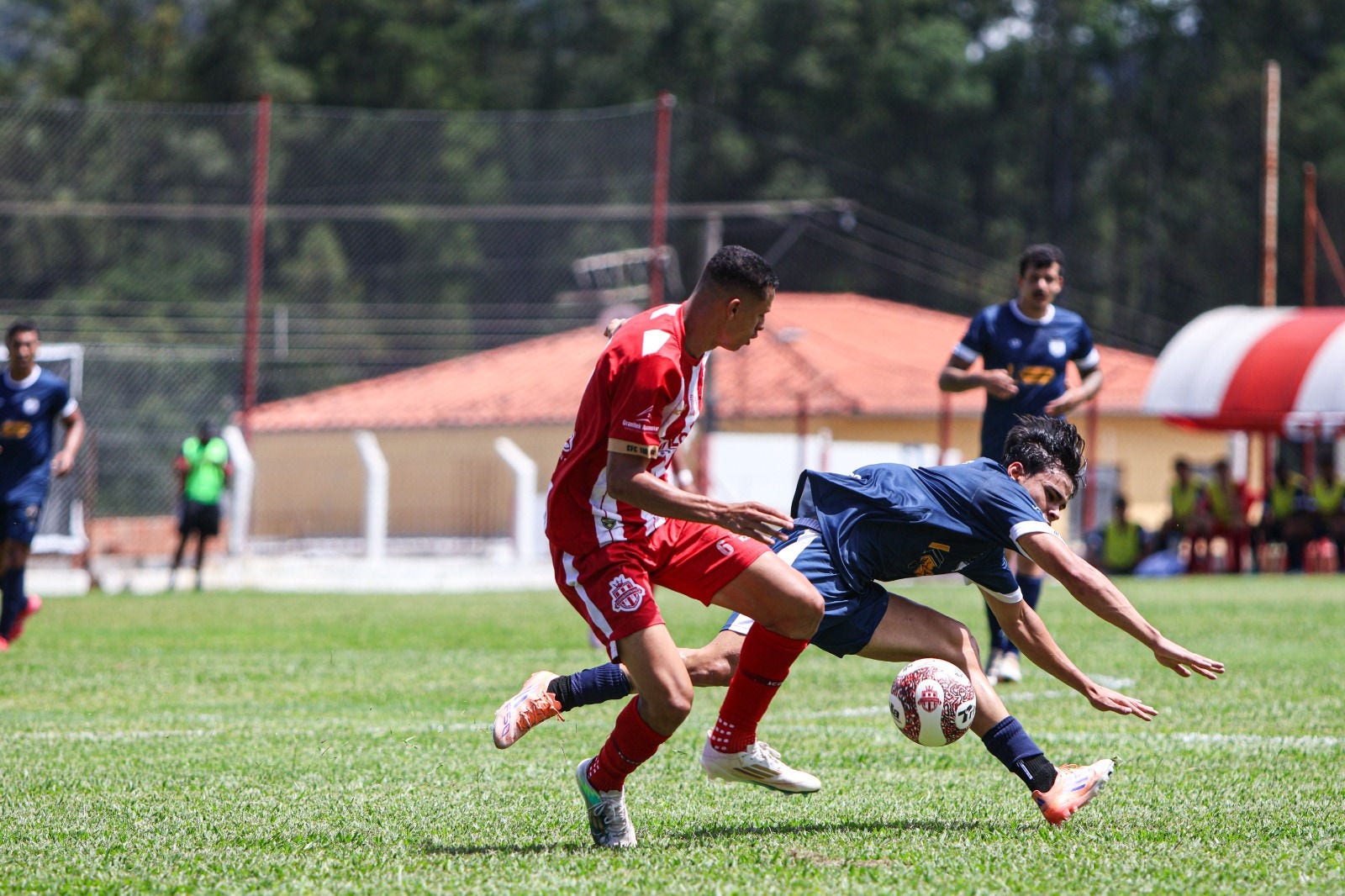 Conquistano, de Itaguara, venceu na abertura do torneio