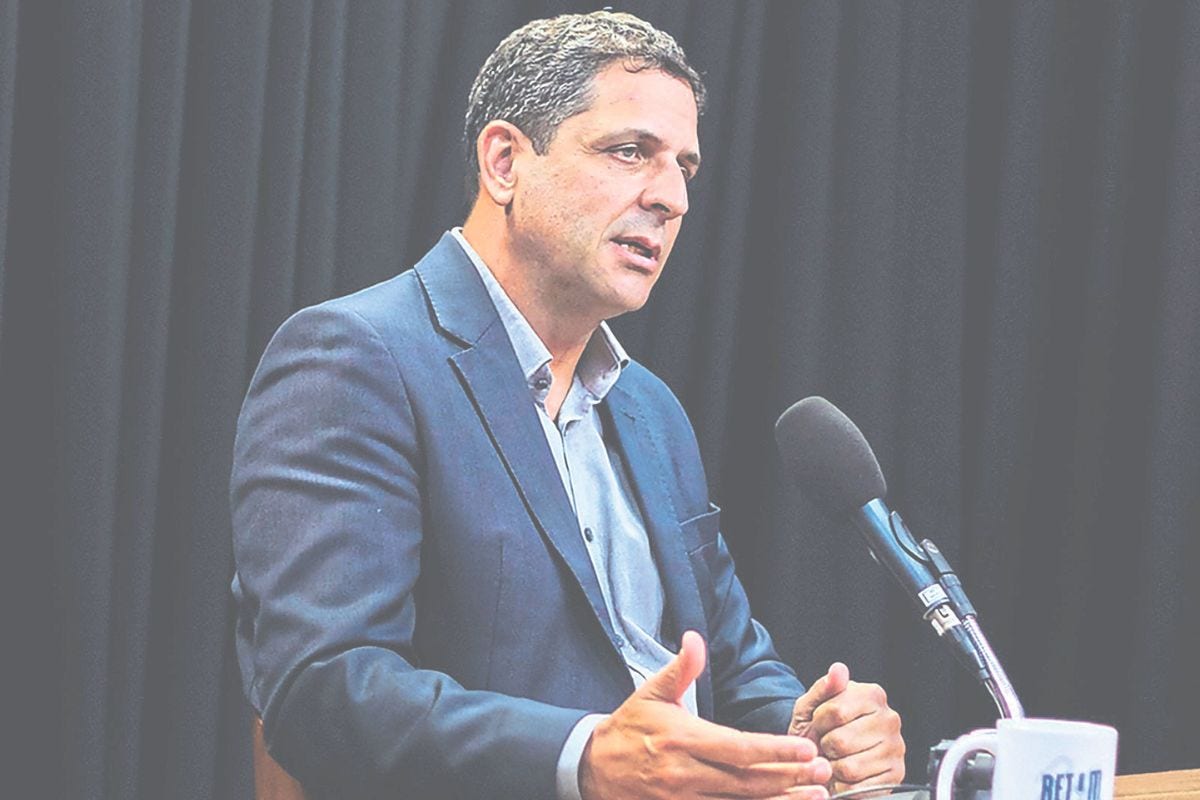 Heron Guimarães (União Brasil) completou cem dias como prefeito no dia 10 de abril 