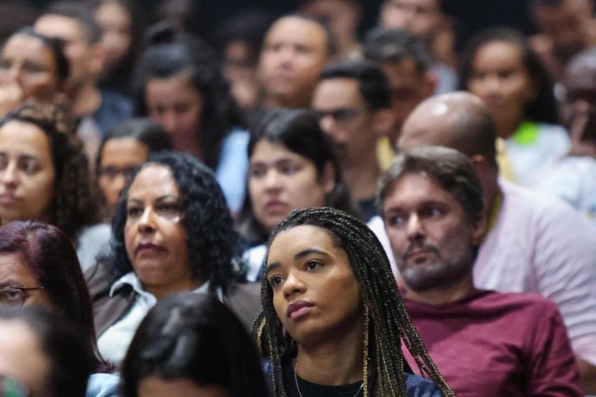 Cerca de 300 servidores públicos participaram do evento