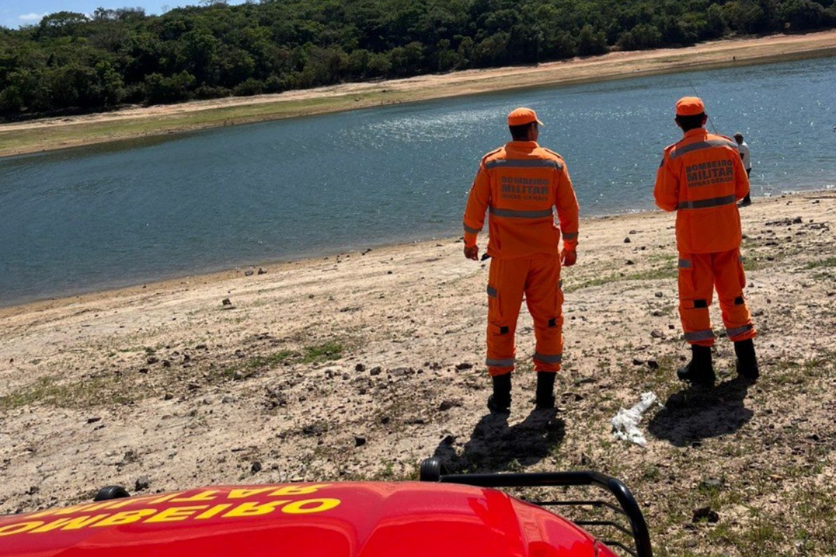 Militares realizaram mergulhos e buscas em ziguezague até localizarem a vítima