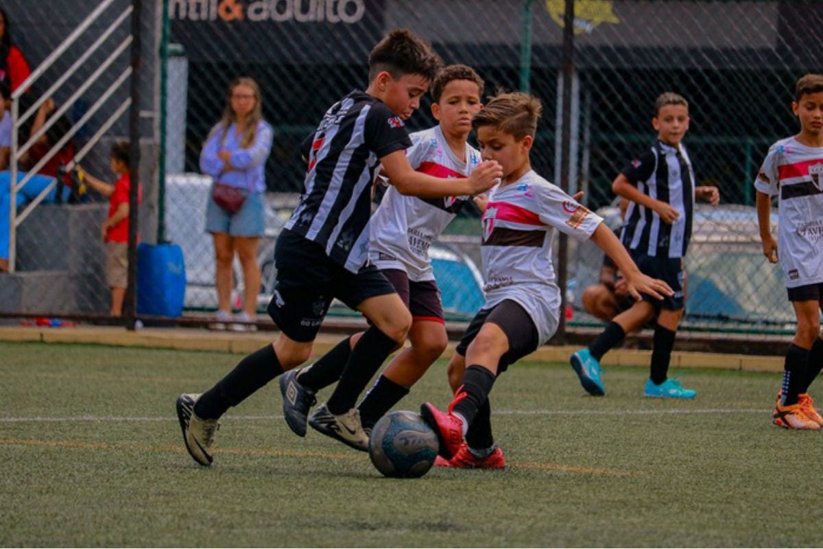 Arena Lokomotiv está localizada na rua Espírito Santo, 607, no bairro Decamão