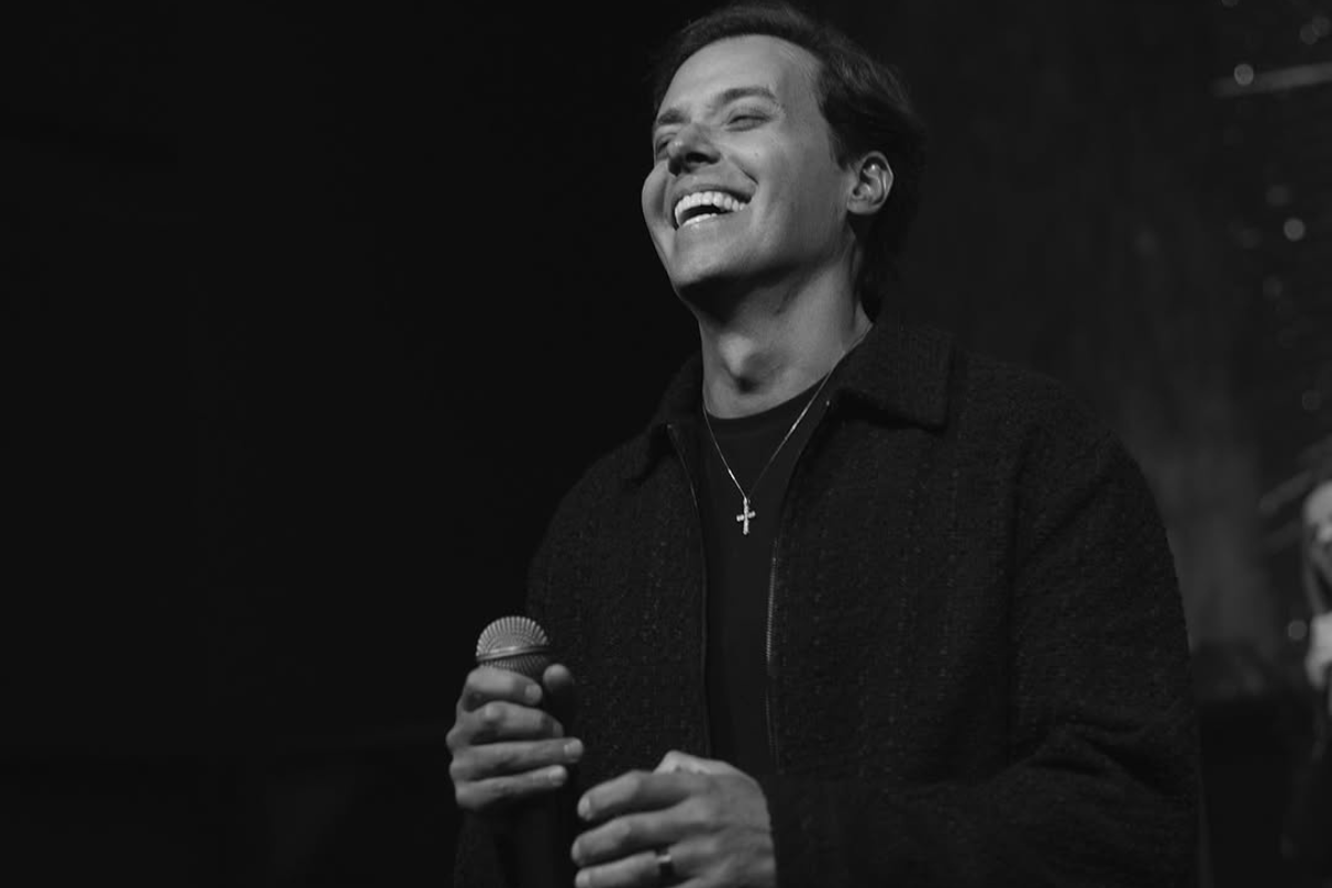 Noite será conduzida pelo pastor e presidente da Lagoinha Global, André Valadão, e sua esposa, Cassiane, ao lado de convidados