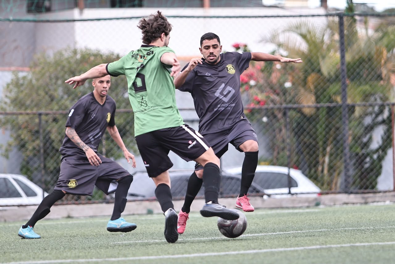 Neste fim de semana, o Borussia Bandeirinhas enfrenta o Racing Junior