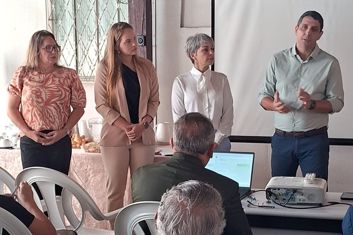 Assembleia foi realizada nesta quarta (30) e teve a presença do prefeito de Betim, Heron Guimarães