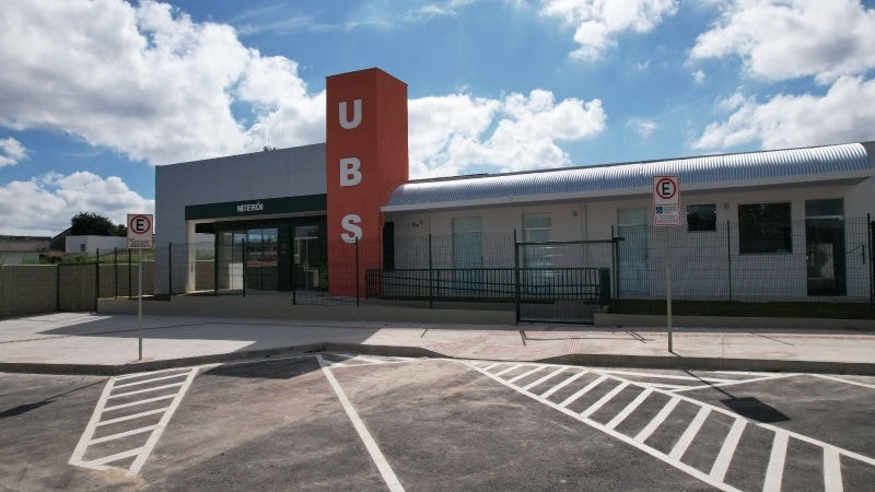 UBS Niterói é um desmembramento do posto de saúde do bairro Bueno Franco, que, com o crescimento populacional da região, não comporta mais o volume de atendimento