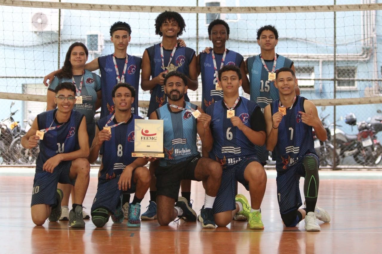 Equipe de volêi sub-17 celebra mais uma conquista