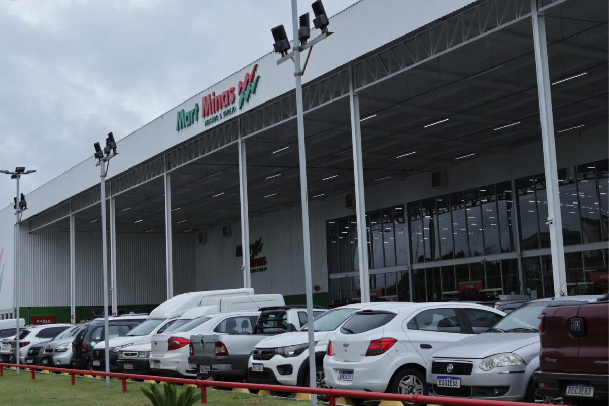 Inaugurada na terça (24), nova unidade está situada na avenida Juiz Marco Túlio Isaac, 10.293