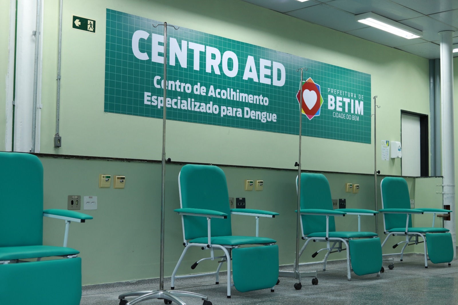 Unidade tem capacidade para realizar 200 atendimentos a cada 24 horas e conta com 30 pontos para hidratação venosa