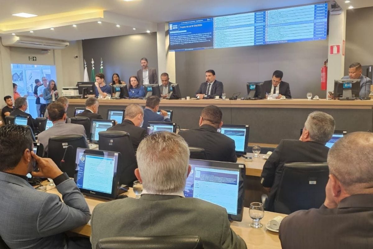 Votação ocorreu em reunião extraordinária realizada nesta sexta-feira (28)