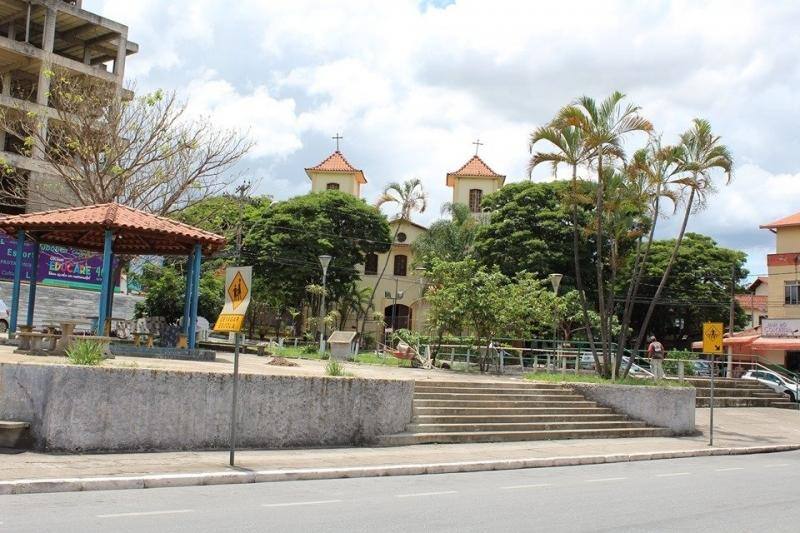Ação faz parte da iniciativa que quer transformar a rua do bairro Angola - uma das mais tradicionais da cidade - em um pólo gastronômico